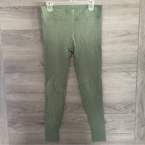 Lululemon Keep The Heat Tight